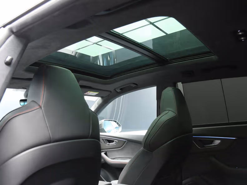 Audi Q8 - 24
