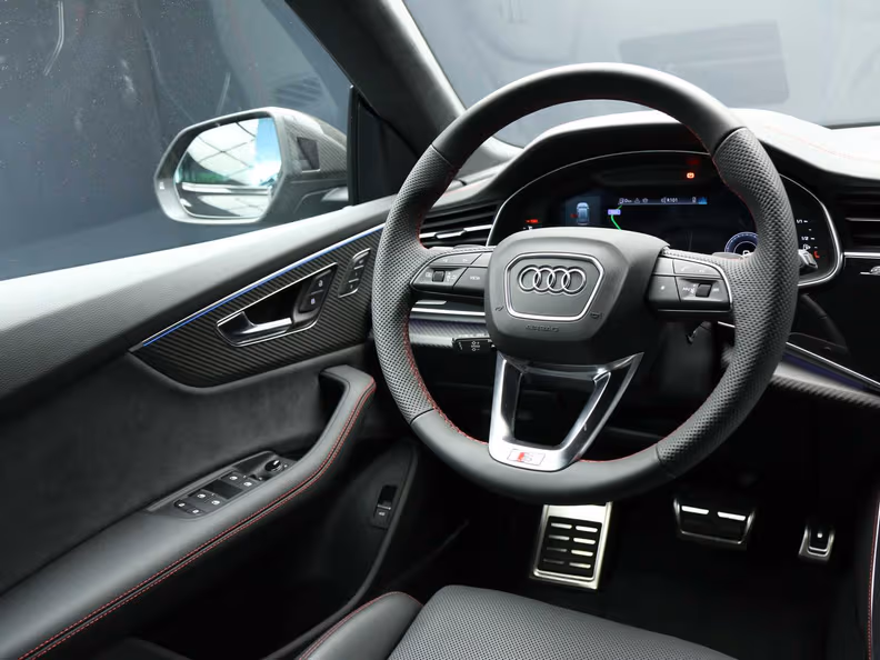 Audi Q8 - 26
