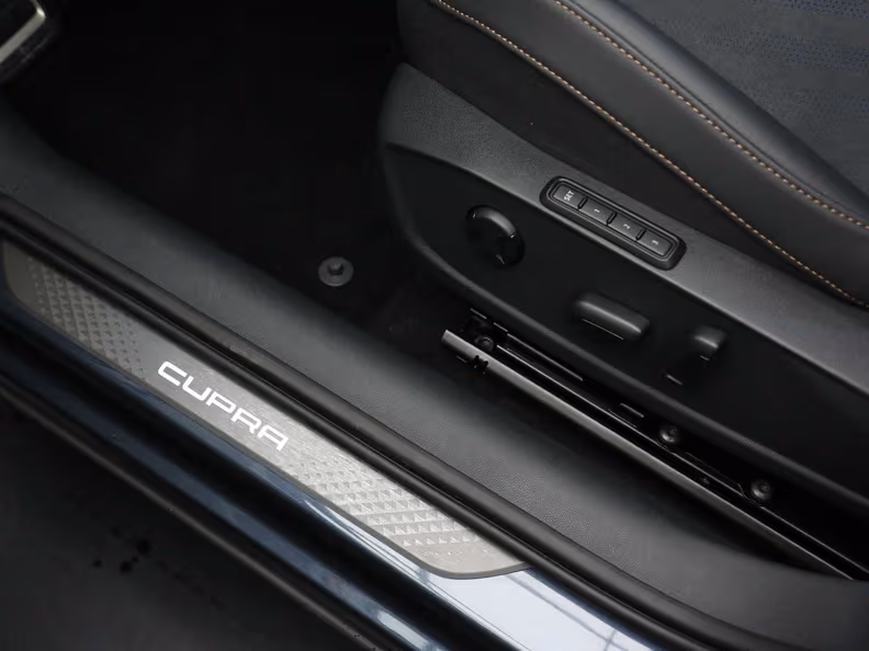 Cupra Formentor - 25