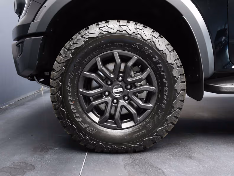 Ford Ranger - 8