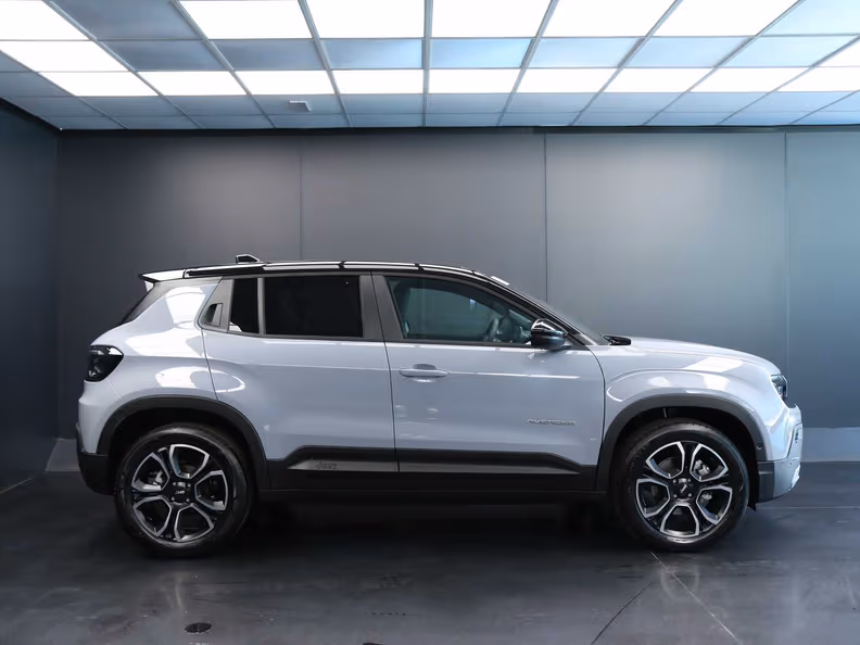 Jeep Renegade - 12