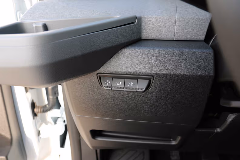 Nissan Interstar - 14