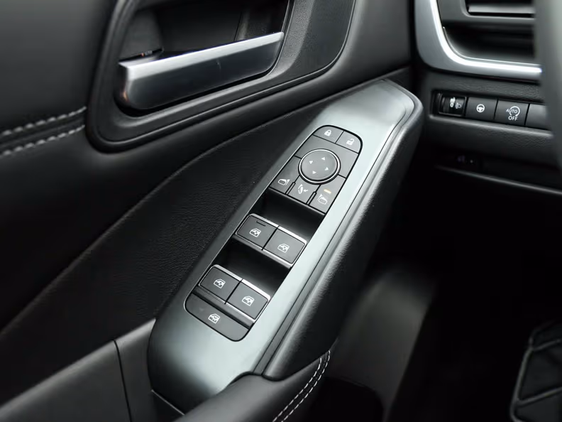 Nissan Qashqai - 35
