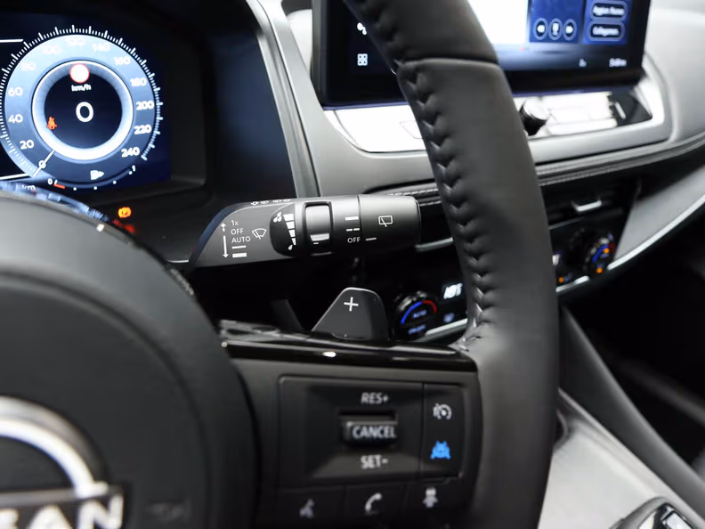 Nissan Qashqai - 34