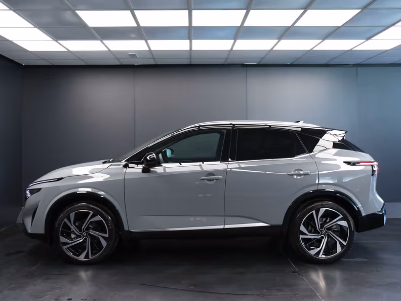 Nissan Qashqai - 11