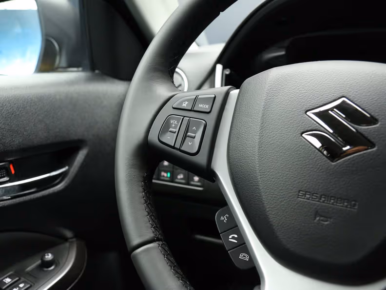 Suzuki Vitara - 30
