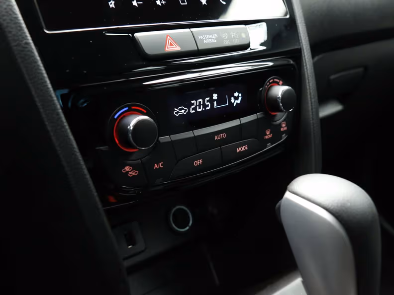 Suzuki Vitara - 28