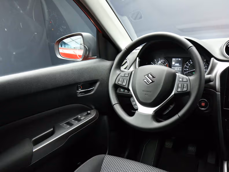 Suzuki Vitara - 21