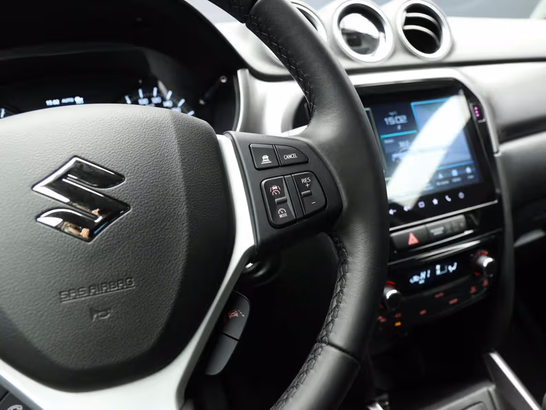 Suzuki Vitara - 27