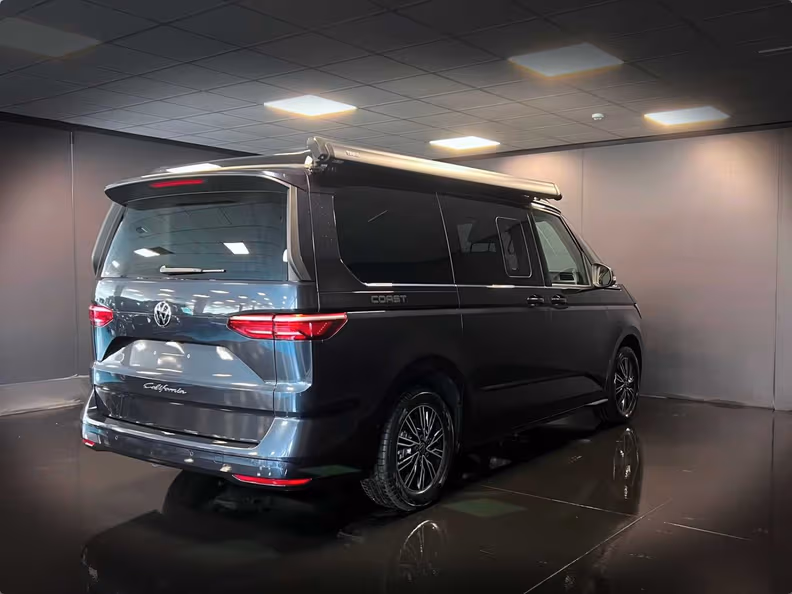 Volkswagen Caravelle - 7