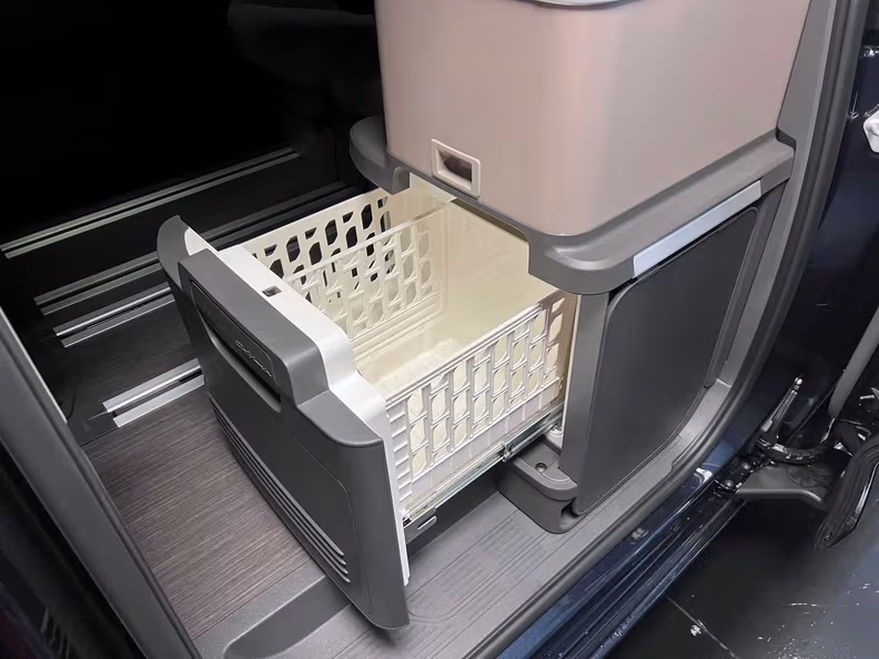 Volkswagen Caravelle - 55