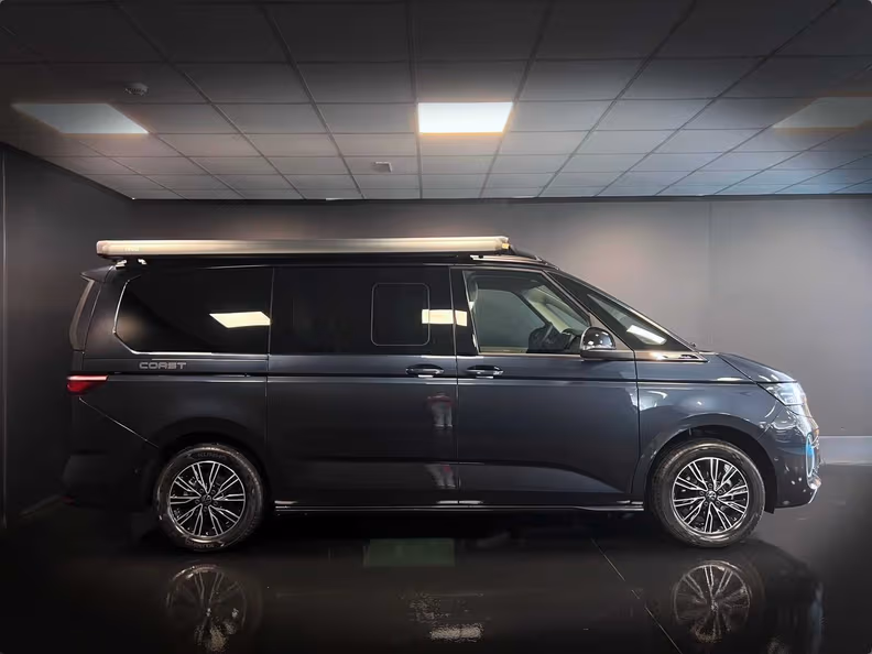 Volkswagen Caravelle - 10