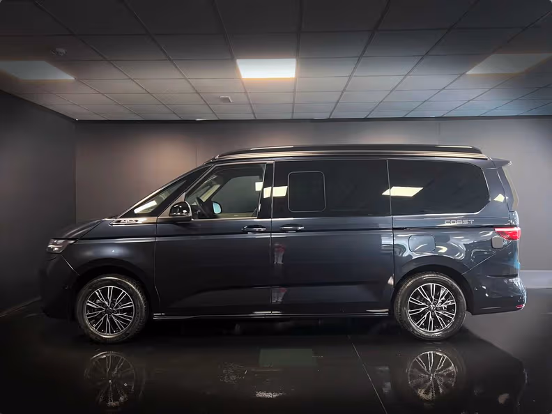 Volkswagen Caravelle - 12