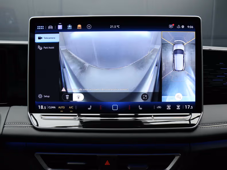 Volkswagen Tiguan - 43
