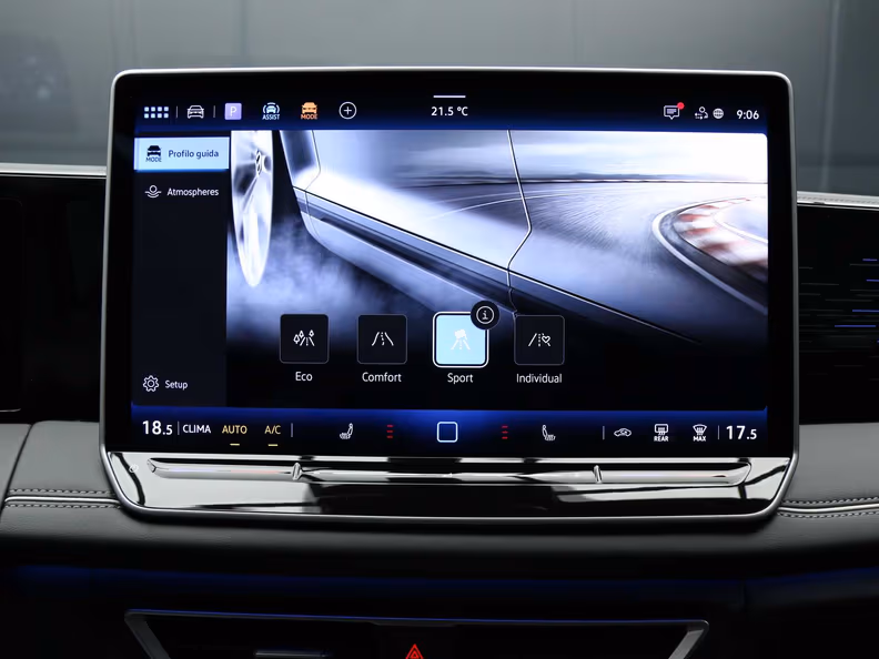 Volkswagen Tiguan - 47