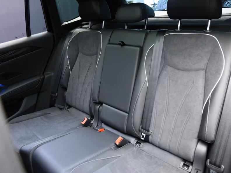 Volkswagen Tiguan - 16