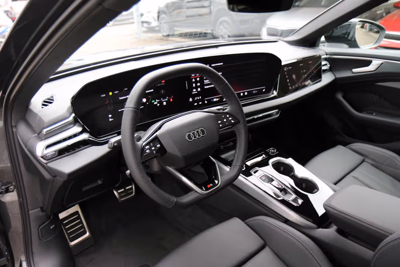 Audi A6 - 4