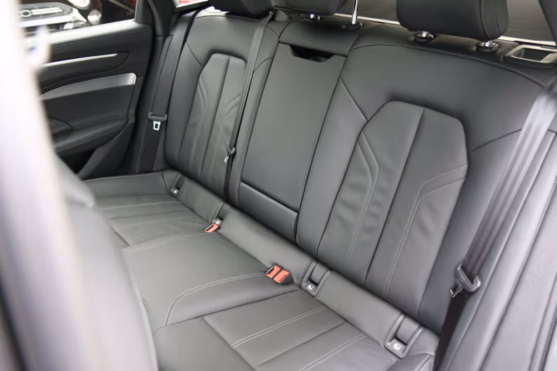 Audi A6 - 14