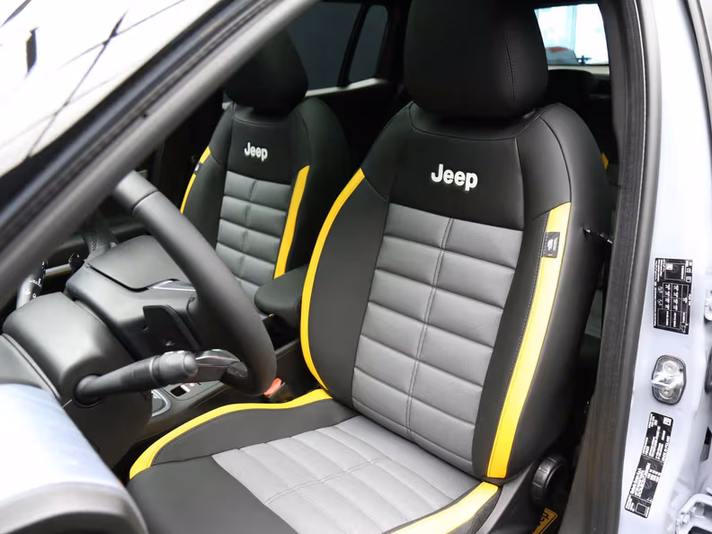 Jeep Renegade - 25