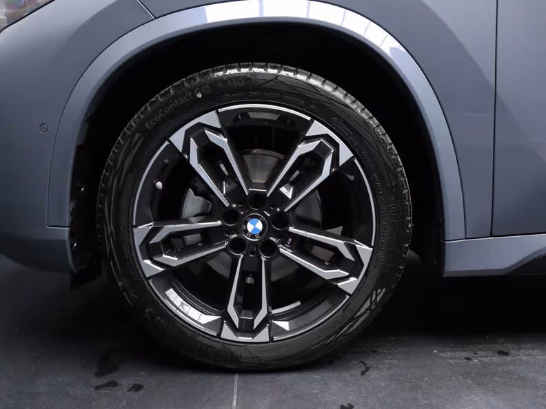 BMW X1 - 8