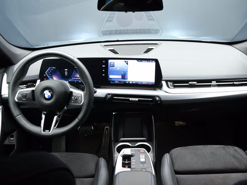 BMW X1 - 4