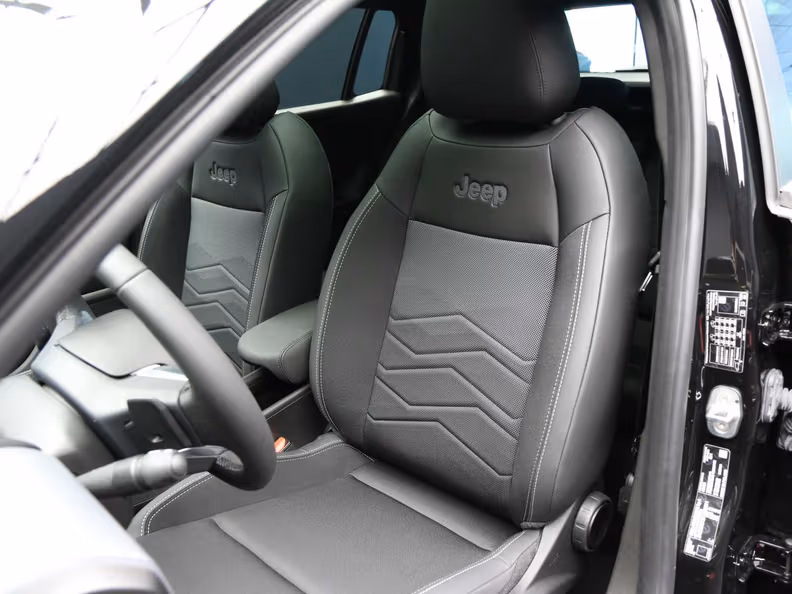 Jeep Renegade - 19