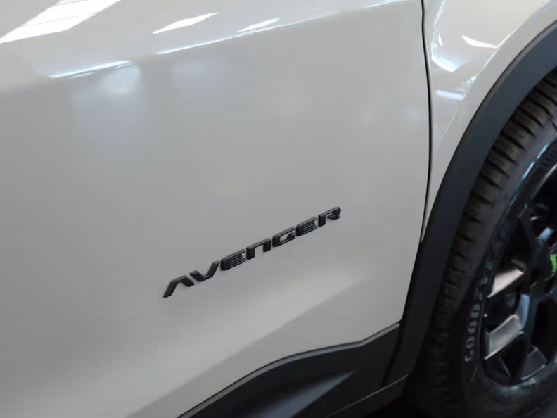 Jeep Compass - 14