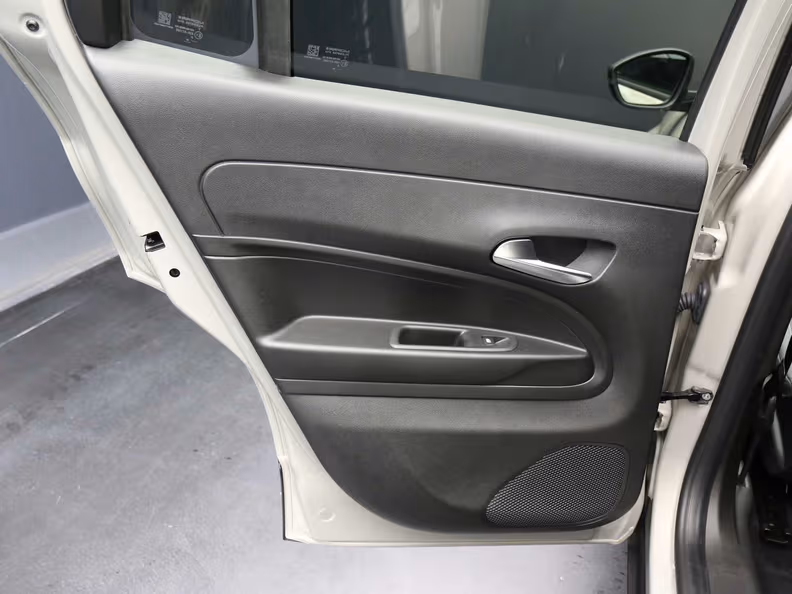 Jeep Compass - 17