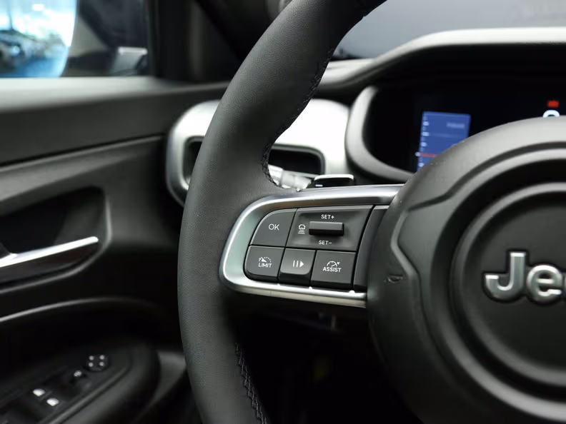 Jeep Renegade - 29
