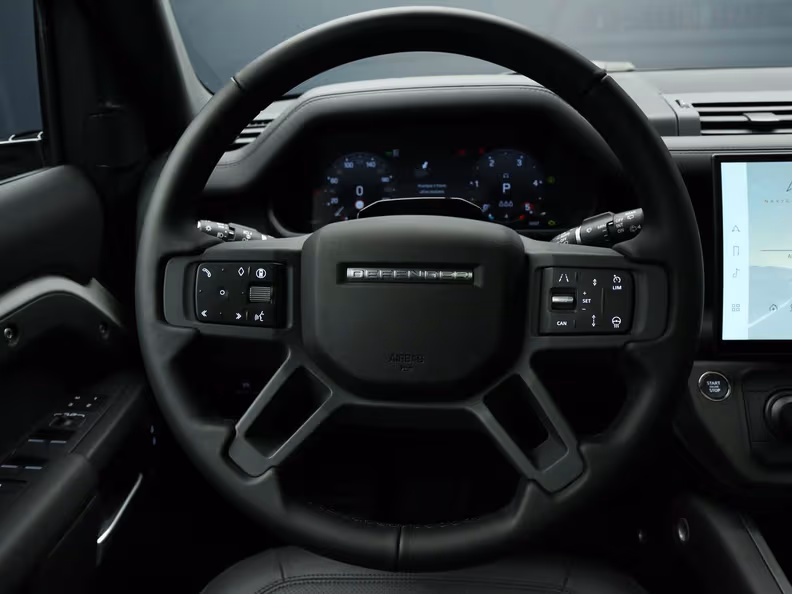 Land Rover Defender - 20