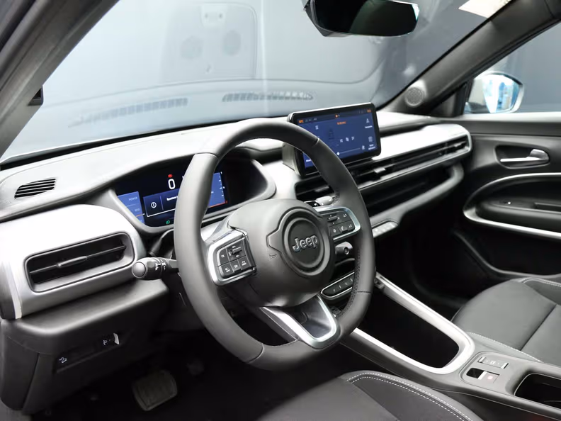 Jeep Renegade - 11