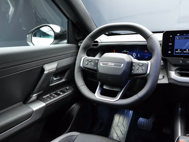 Jeep Compass - 22