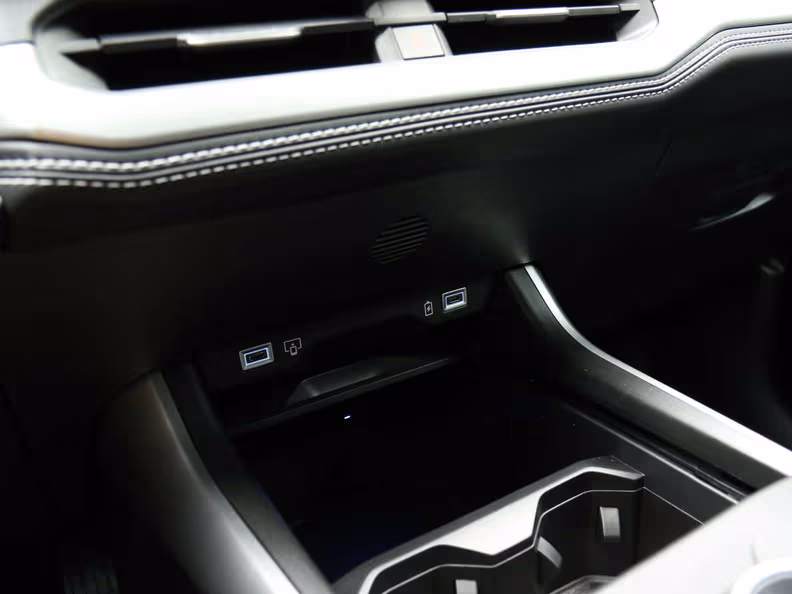 Jeep Compass - 25