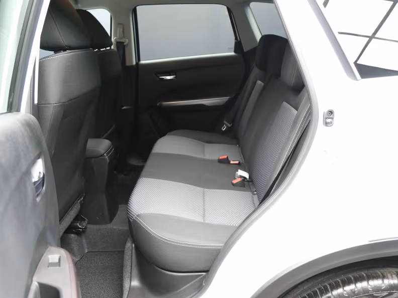 Suzuki Vitara - 5