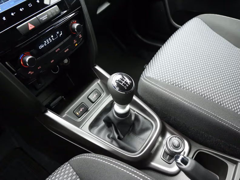 Suzuki Vitara - 17