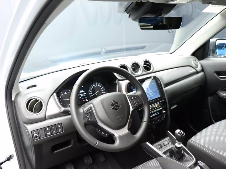 Suzuki Vitara - 13