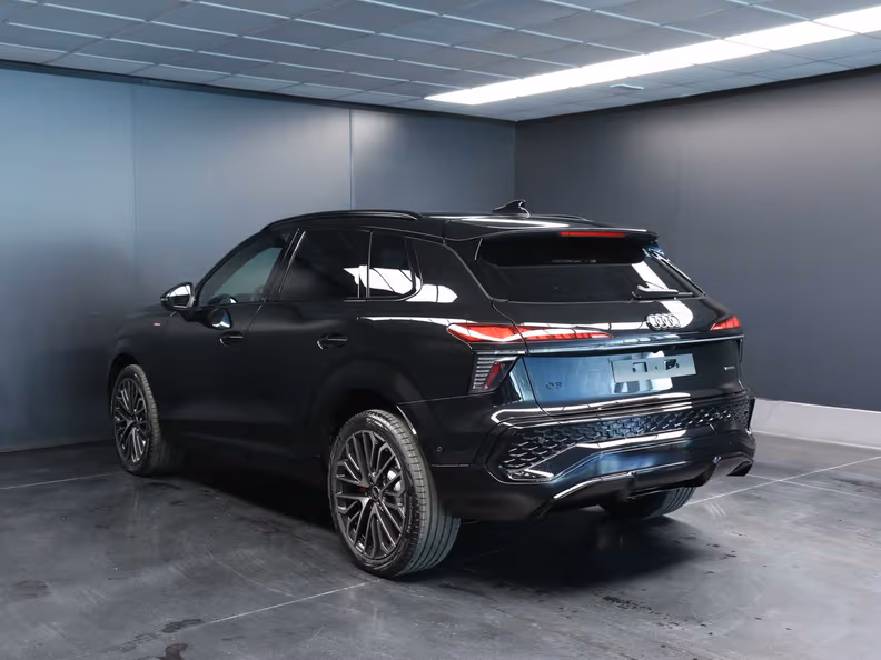 Audi Q3 - 6