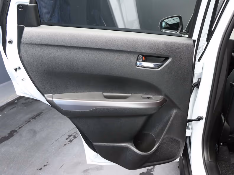 Suzuki Vitara - 16