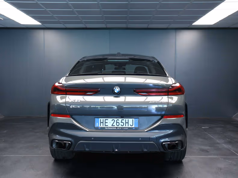 BMW X6 - 10