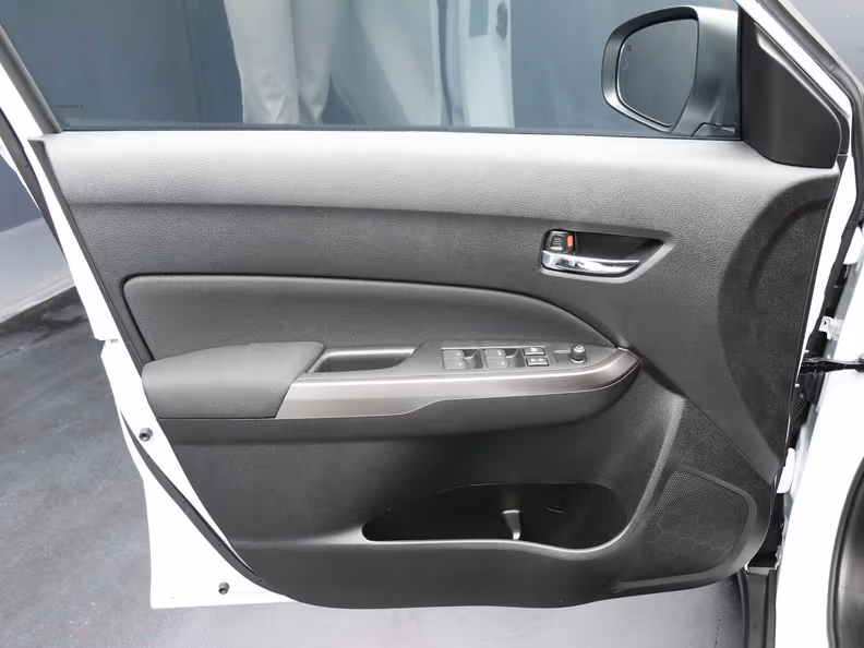 Suzuki Vitara - 16