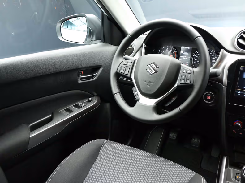 Suzuki Vitara - 20