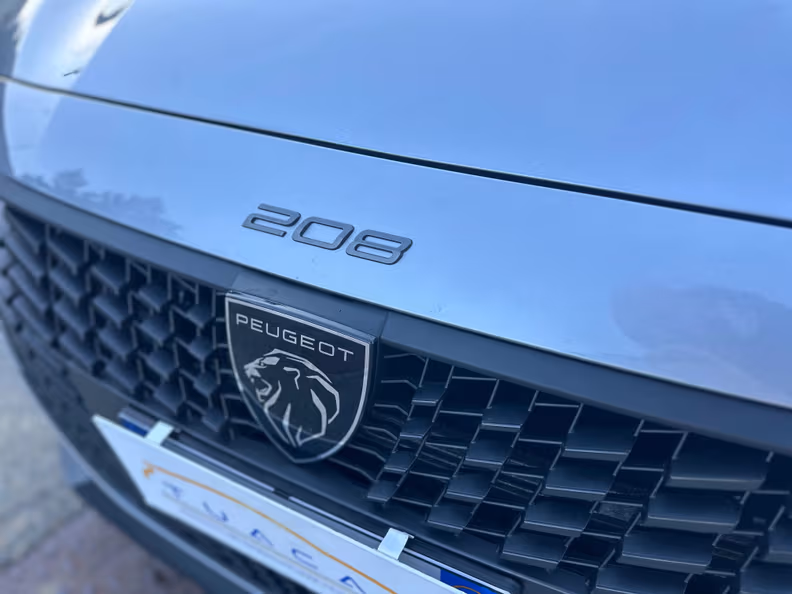 Peugeot 208 - 39