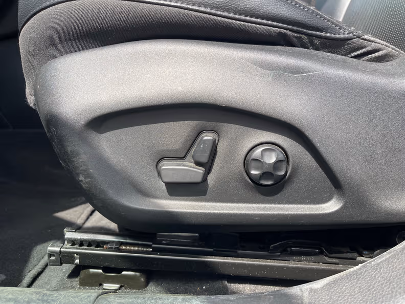 Jeep Compass - 22