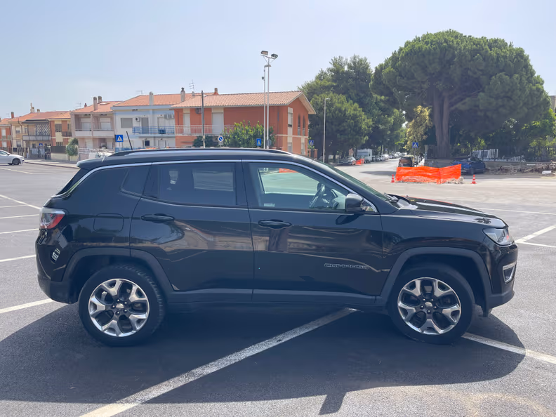 Jeep Compass - 48