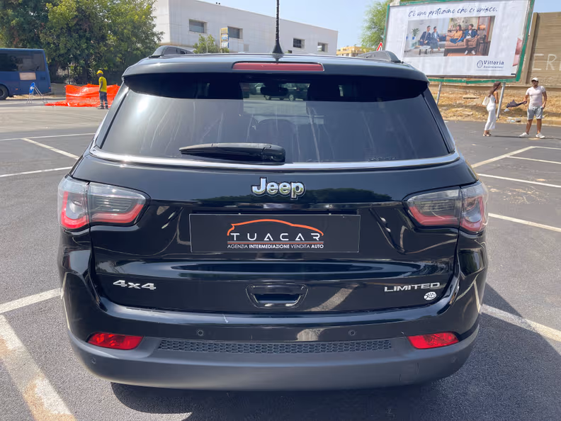 Jeep Compass - 49