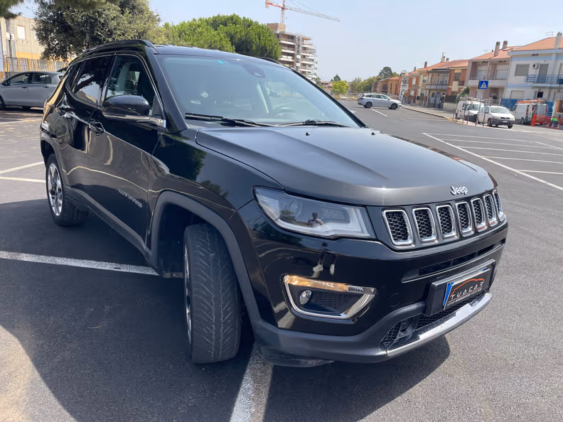 Jeep Compass - 2
