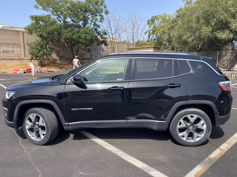 Jeep Compass - 50