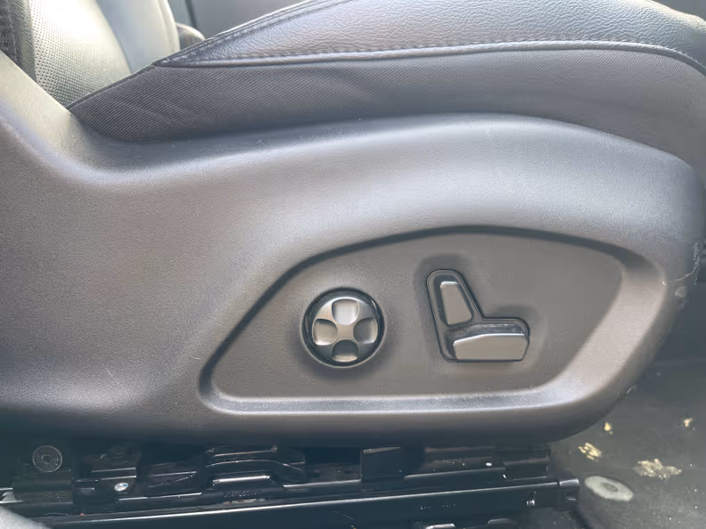 Jeep Compass - 35