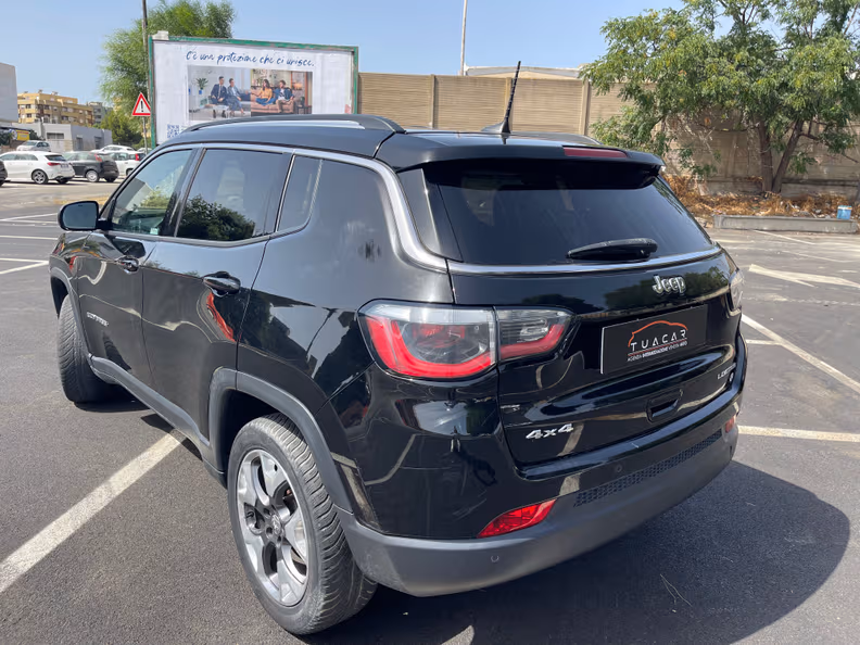 Jeep Compass - 4