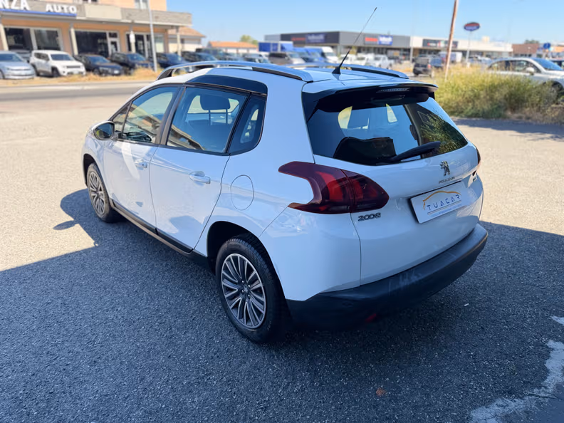 Peugeot 2008 - 3